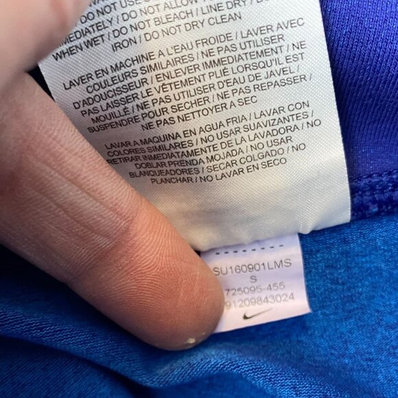 Nike Womens Capri Leggings Small Blue Zigzag Dri-Fit Actiivewear Stretch Pull On - Picture 6 of 12